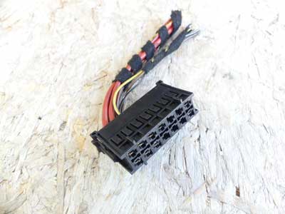 Mercedes Black 14 Pole 9 Wire Connector 2 A2205453728